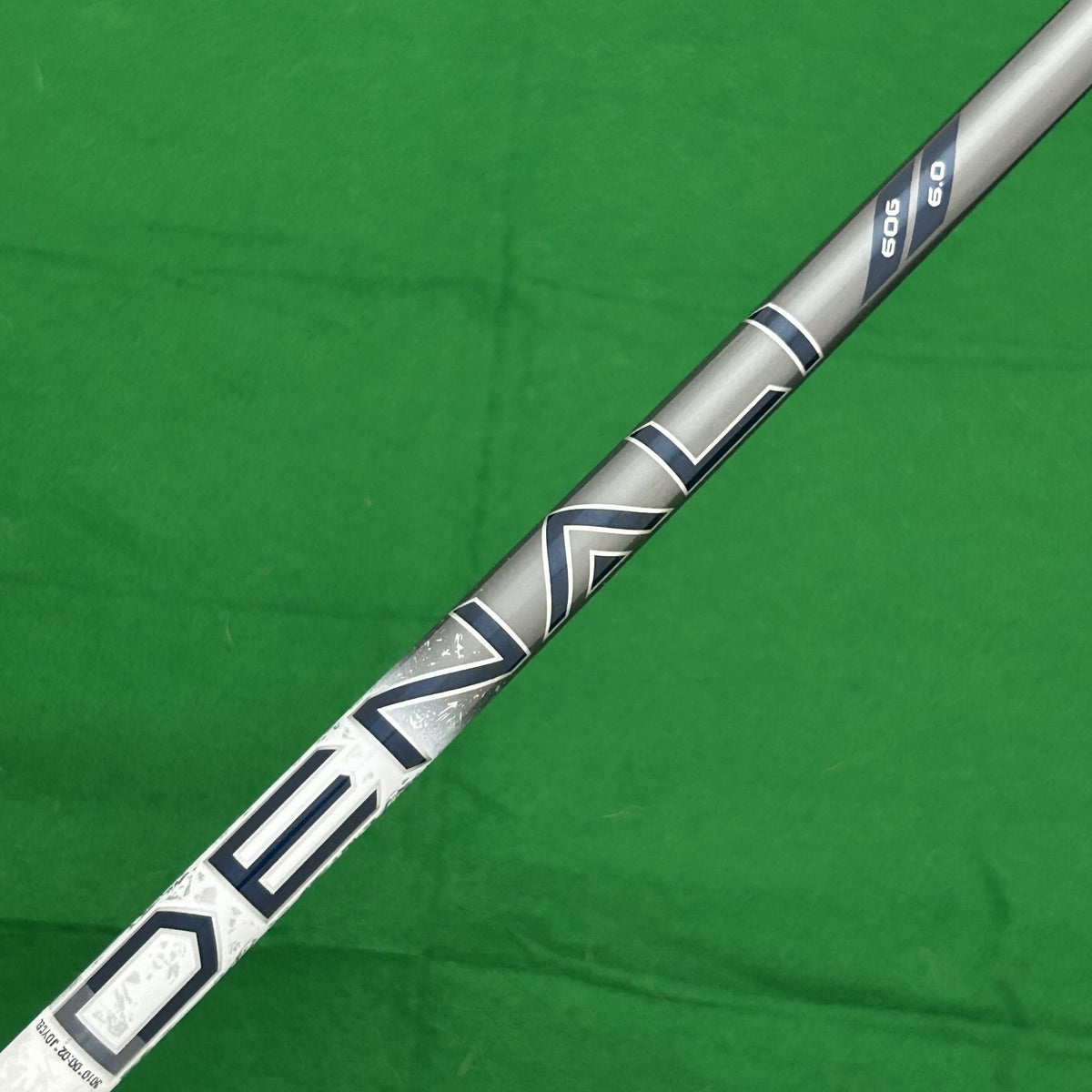 Project X Denali Charcoal 60 Stiff 3 Wood Shaft Callaway Adapter — 42-1/4"