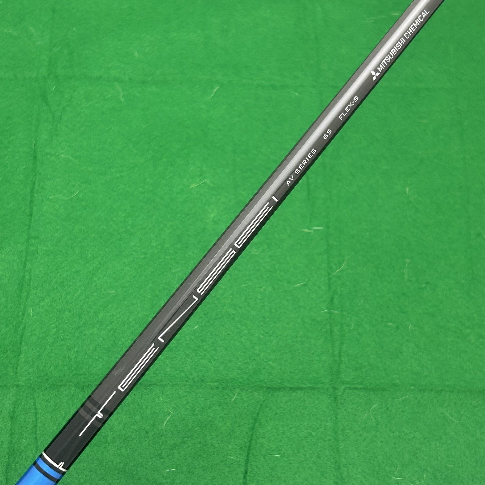 Titleist TSi2 Fairway 7 Wood Mitsubishi Tensei AV Blue 65 Stiff Flex Shaft