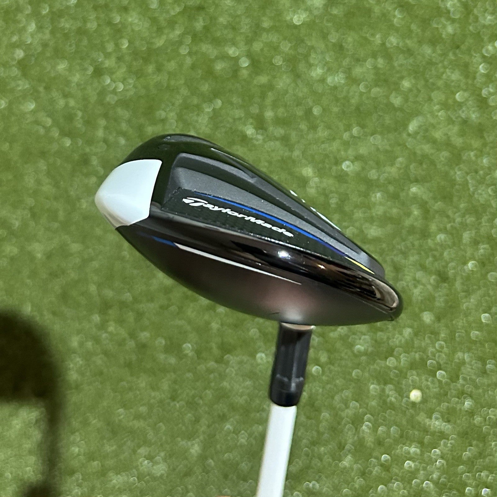 TaylorMade SIM2 Max 7 Wood Aldila Rogue Silver 70 Stiff Flex