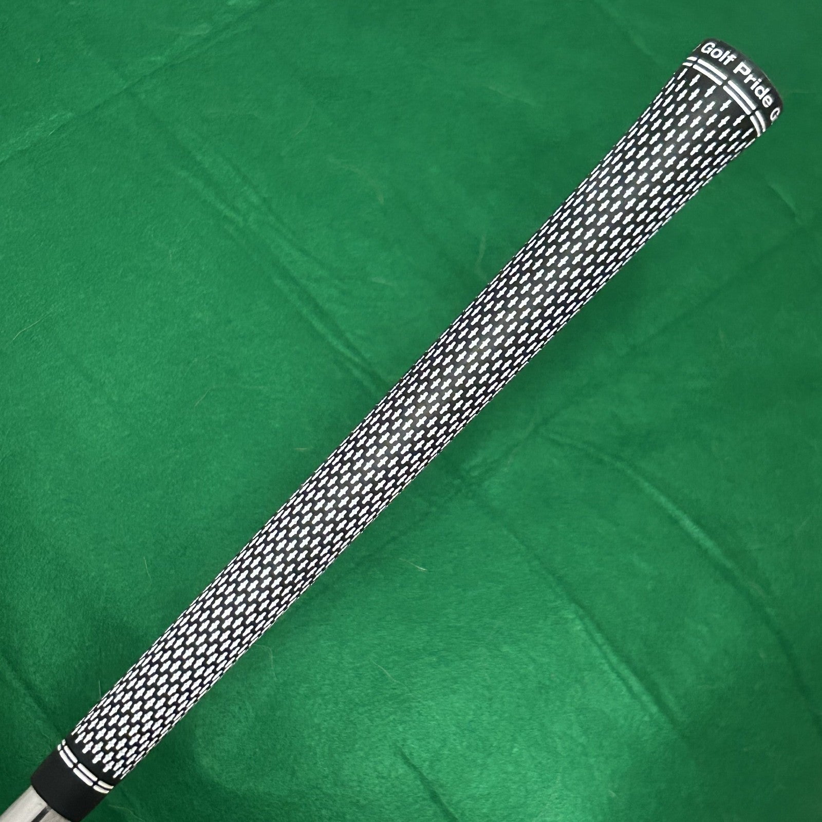 Titleist T300 Single PW True Temper AMT Red S300 Stiff Flex Steel