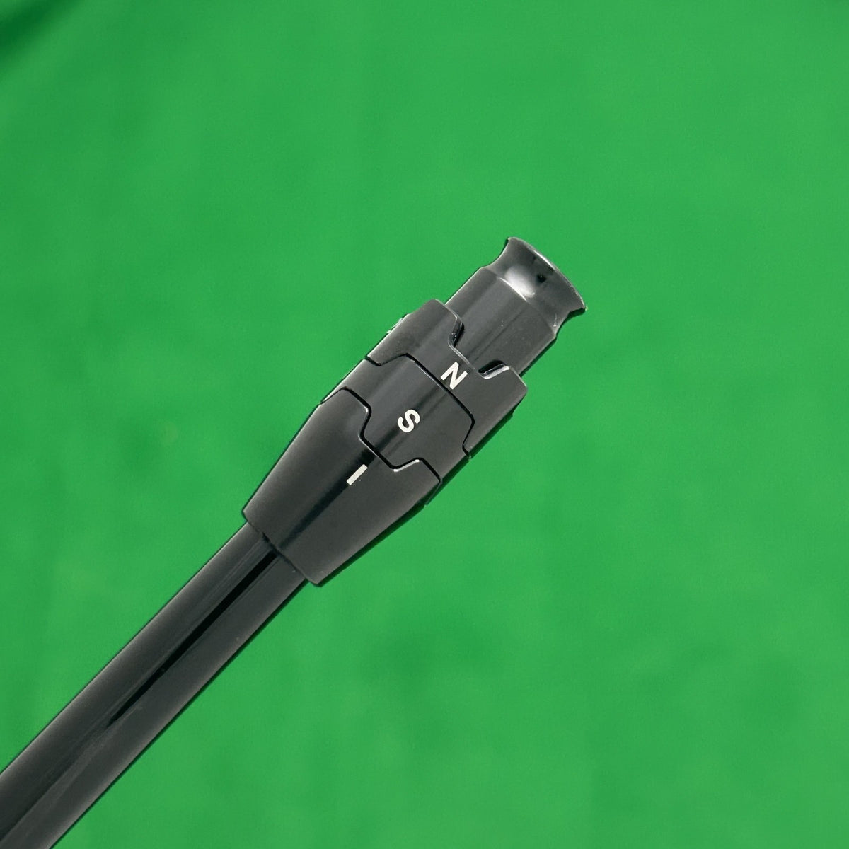 Fujikura Ventus VeloCore Black 8X 3 Wood Shaft Callaway Adapter — 41-1/4"