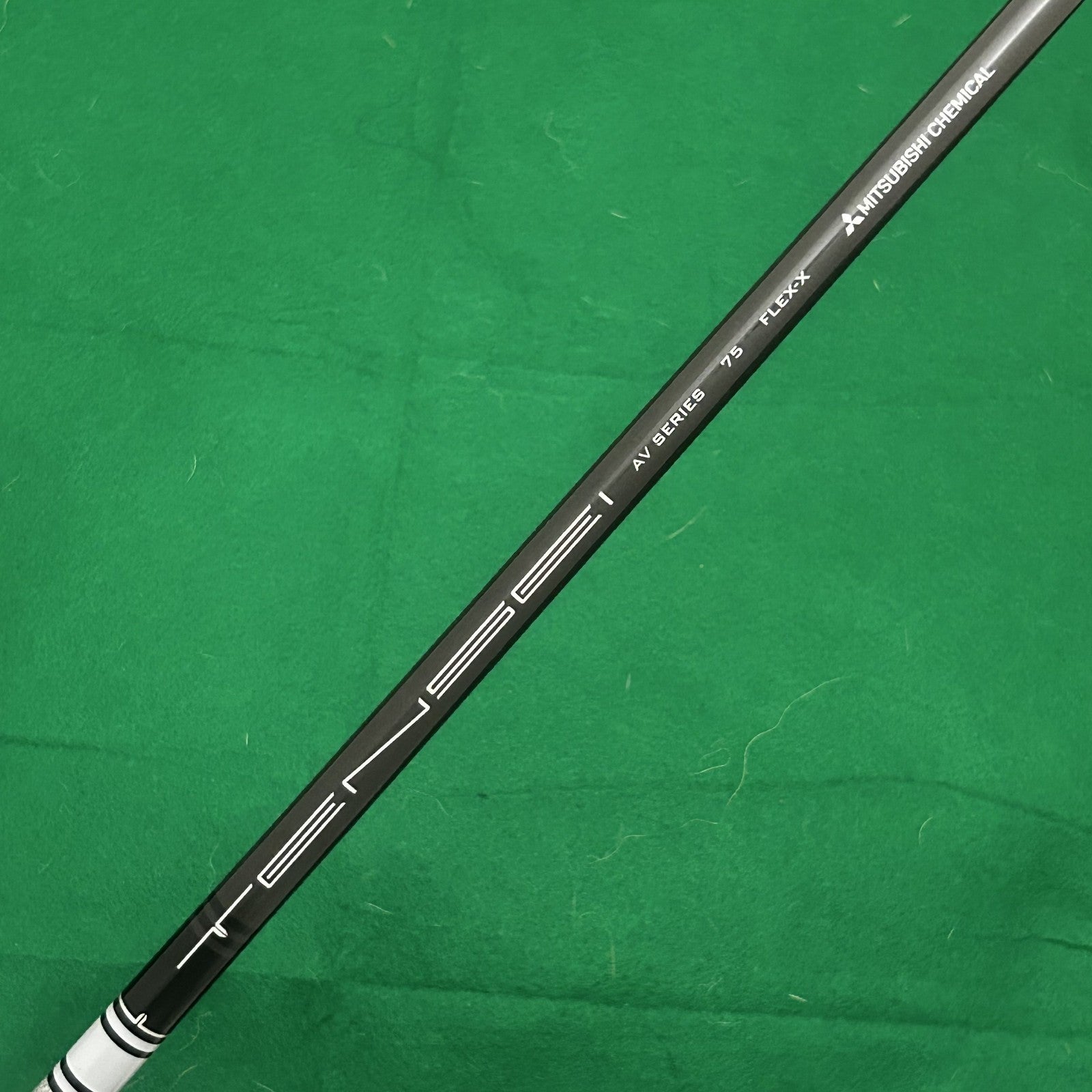 Titleist TSI2 7 Wood (21*) Mitsubishi Tensei AV Silver 75 Extra Stiff Flex Shaft