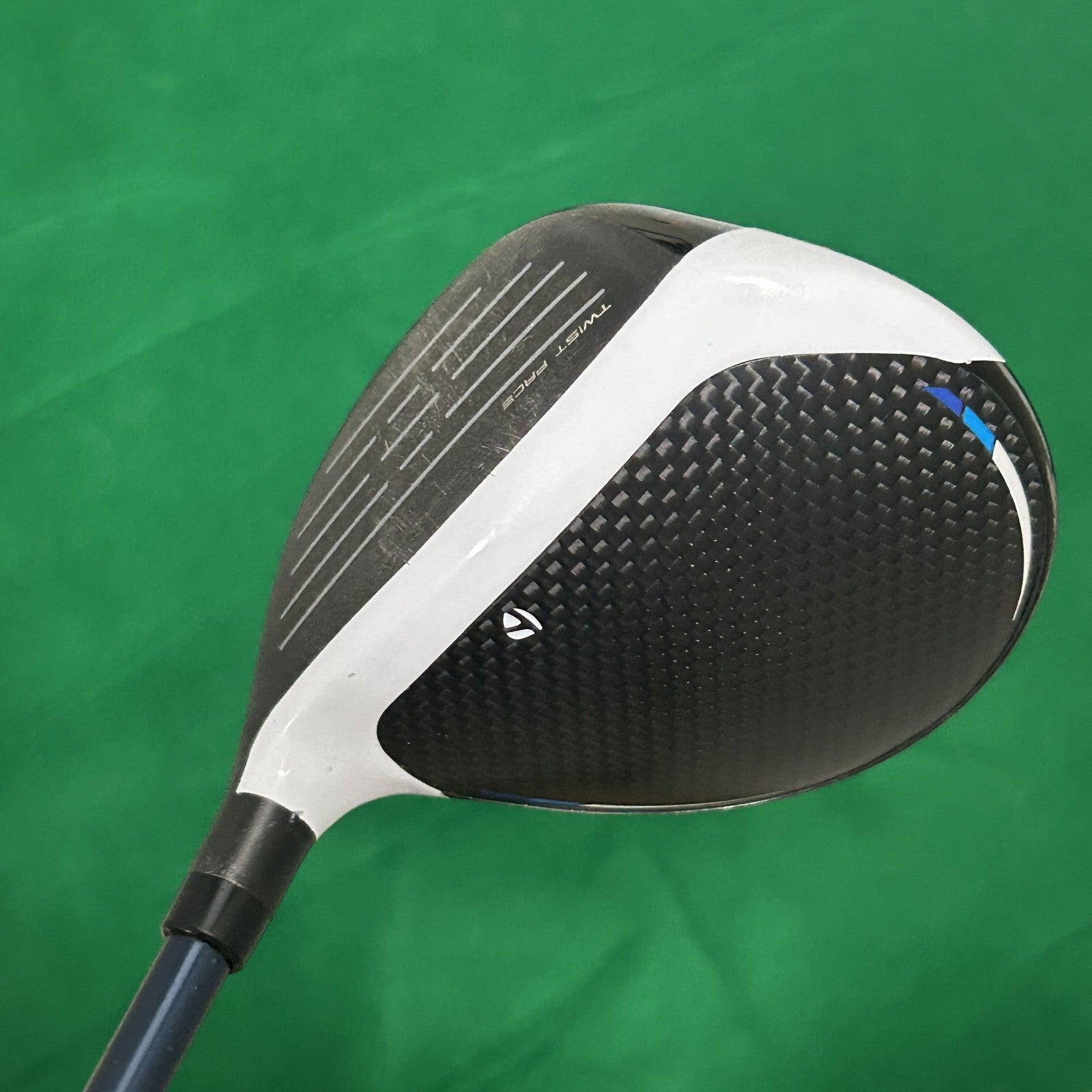 TaylorMade SIM2 Max D 7 Wood Fujikura Ventus Blue 5R Regular Flex Shaft