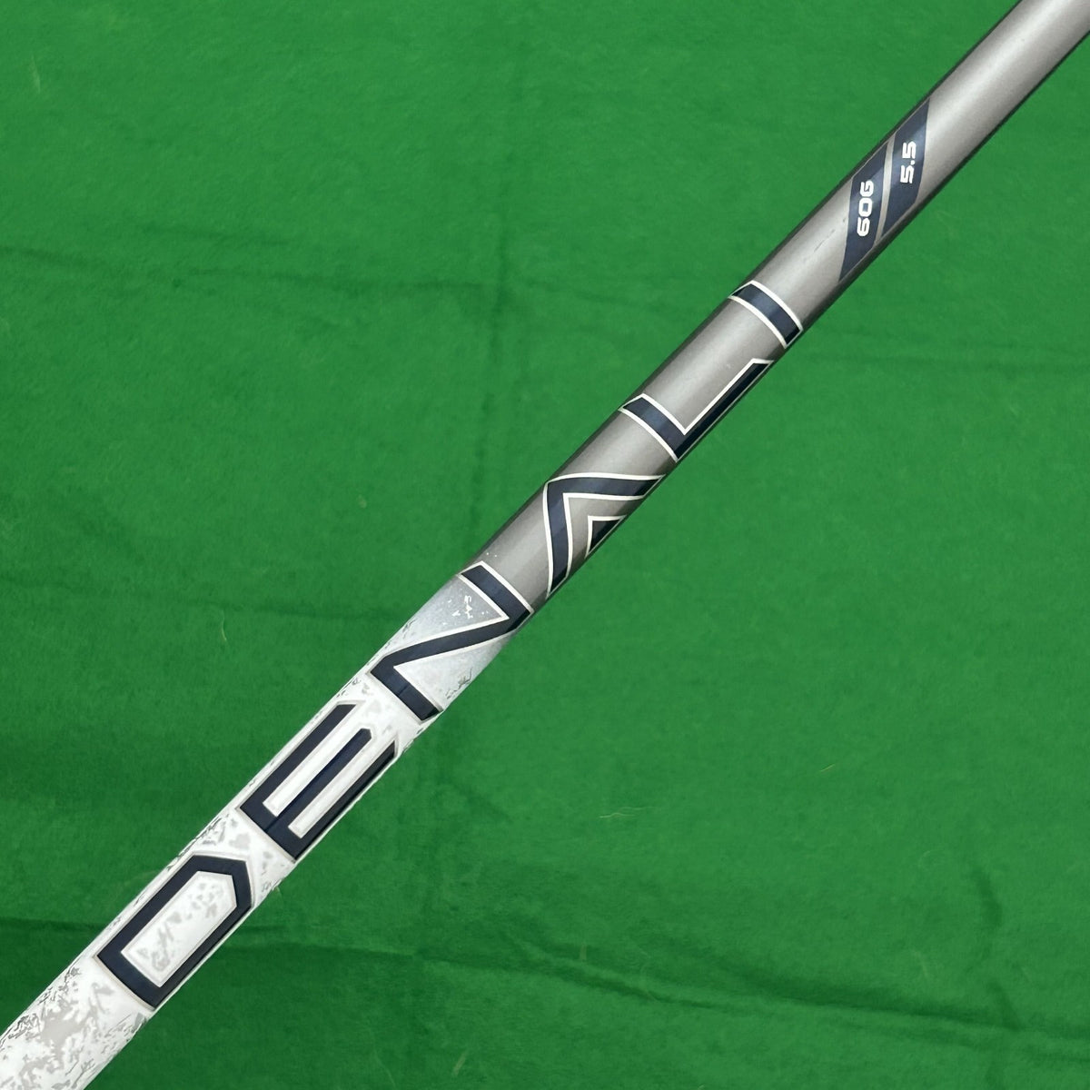 Project X Denali Charcoal 60 Regular 3 Wood Shaft Callaway Adapter — 42-1/4"