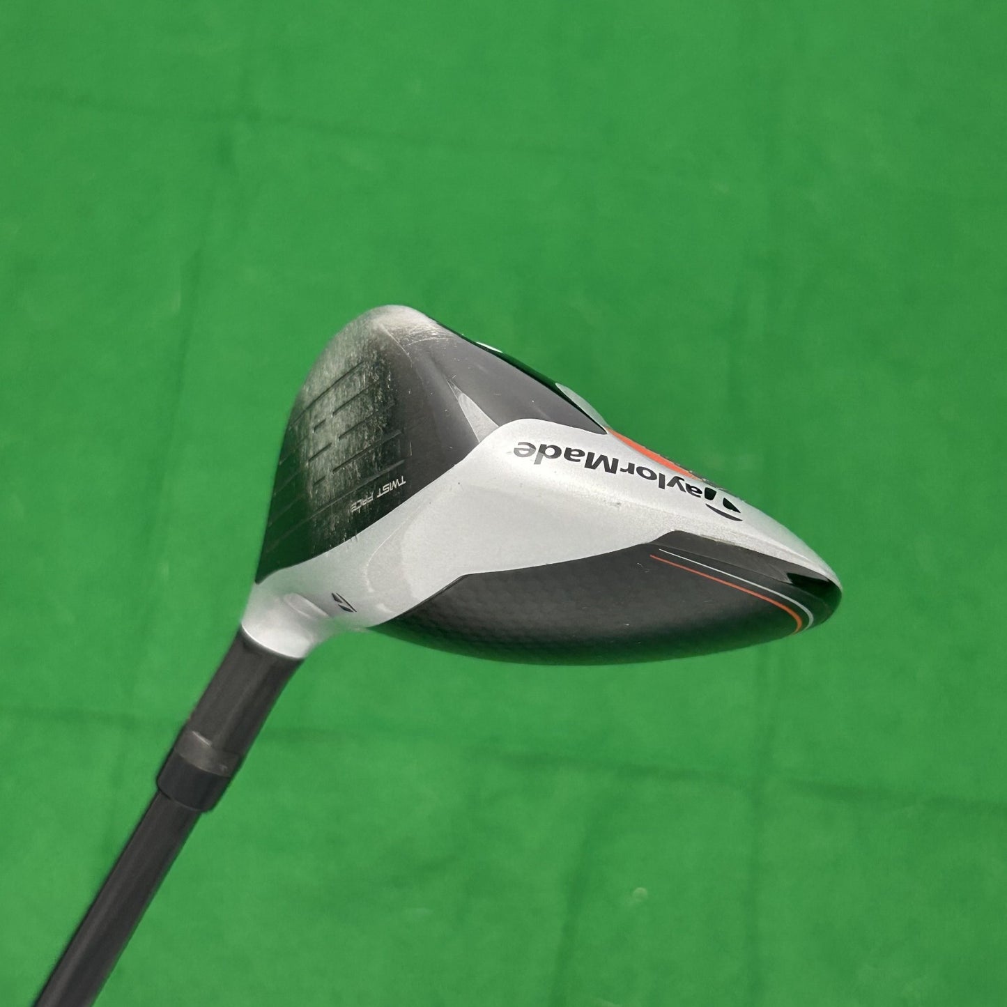 TaylorMade M6 Fairway 9 Wood Fujikura ATMOS Red 5 Regular Flex Shaft