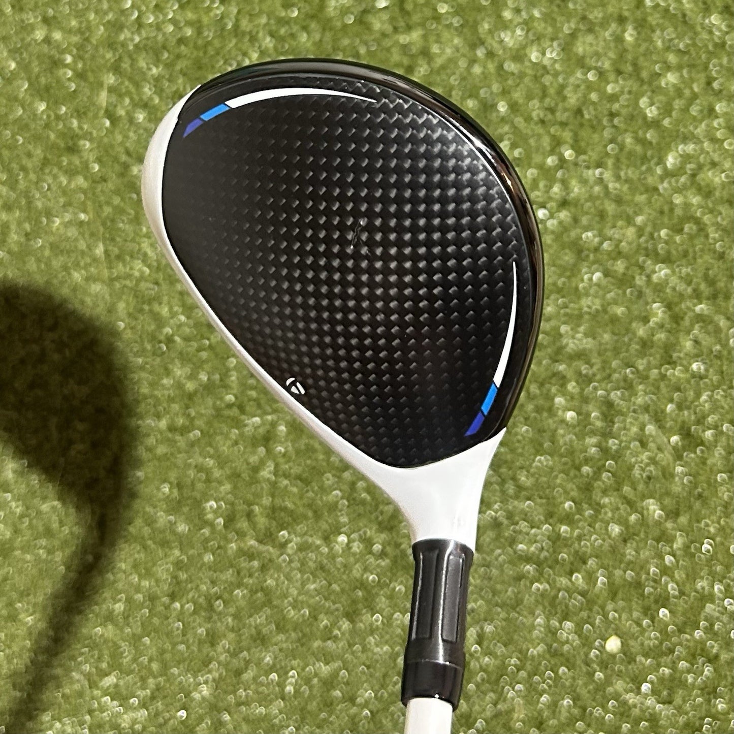 TaylorMade SIM2 Max 7 Wood Aldila Rogue Silver 70 Stiff Flex